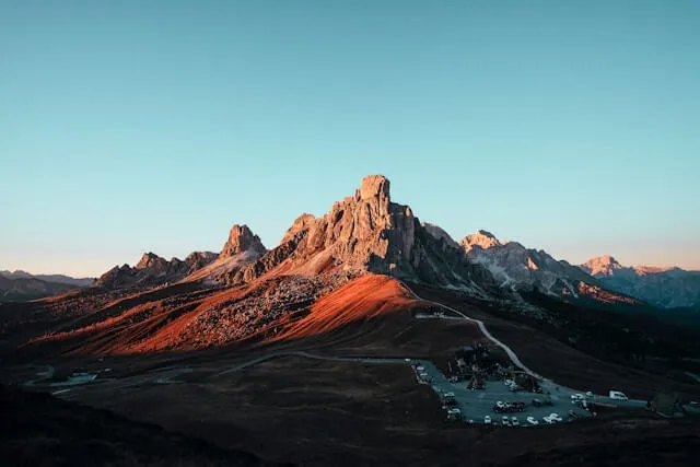 Blog cover, Photo by Cristina Gottardi on Unsplash